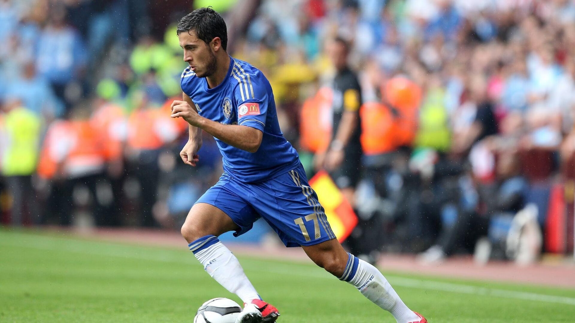 九游官网下载电脑版-校园足球场地资源持续优化,校园足球场地标准尺寸