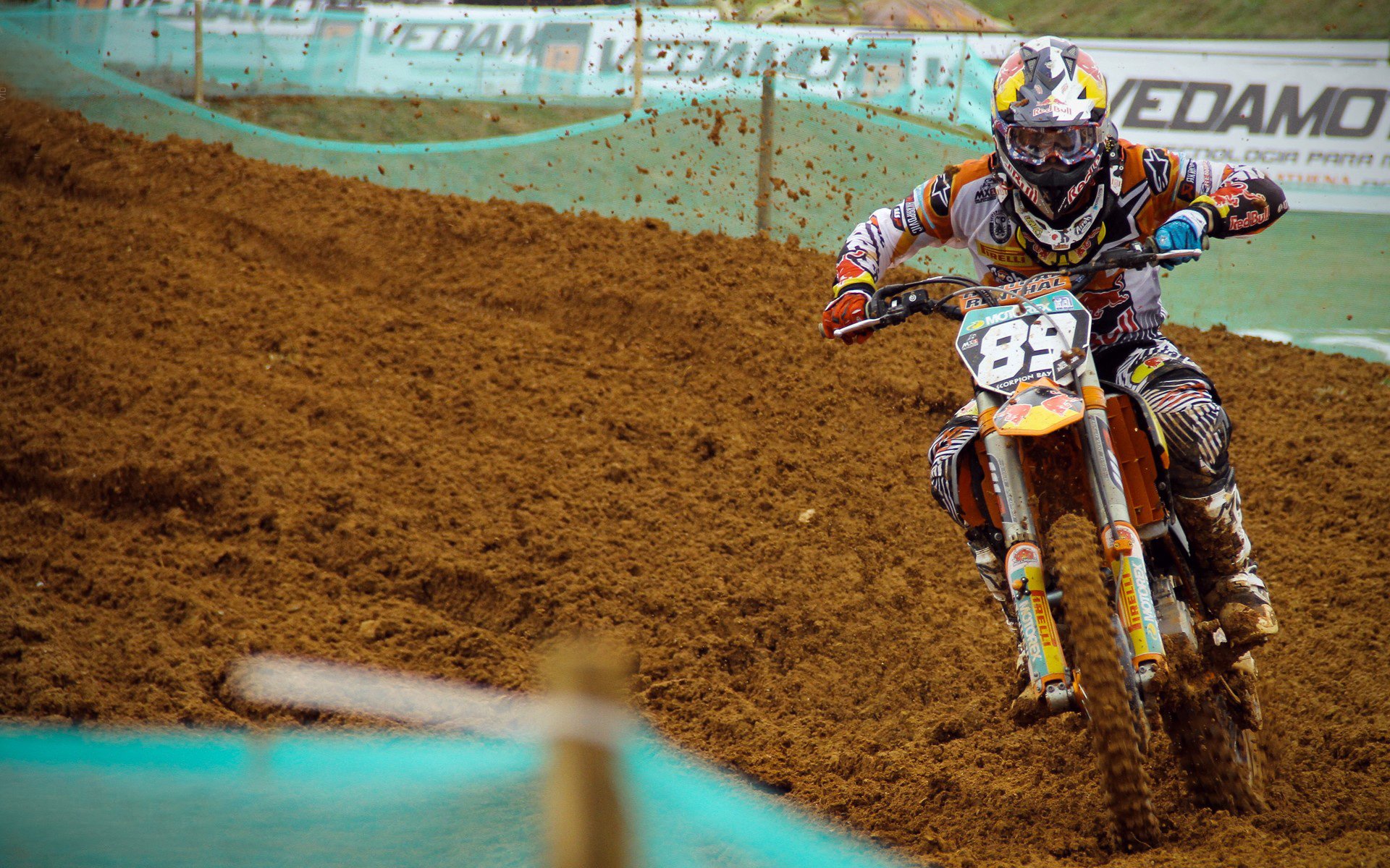 -“马科斯·梅特罗：阿根廷美洲狮队的硬汉，未来必定绽放光彩”